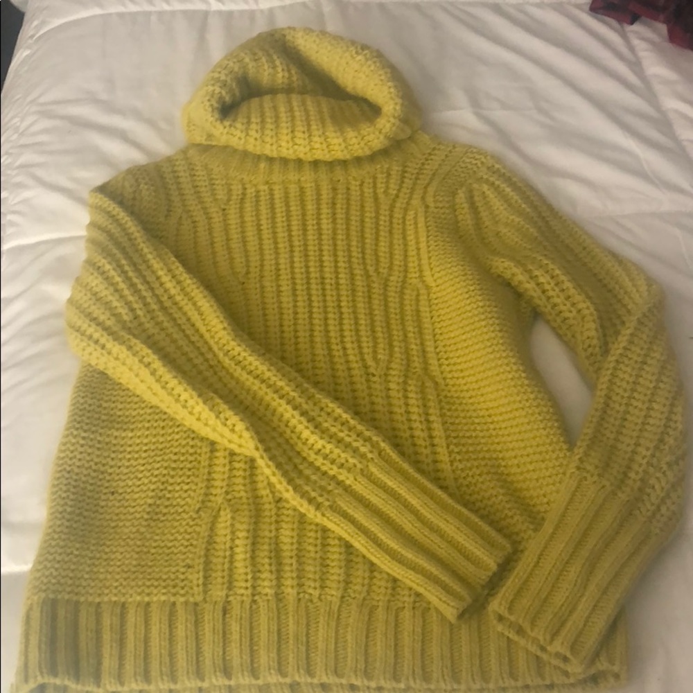 Banana Republic sweater size xs